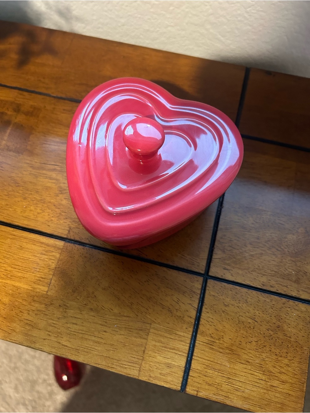 Heart-Shaped Ceramic Trinket Box - Red